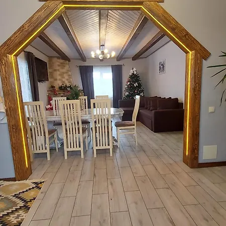 карпатська модринка Apartamento Vorokhta